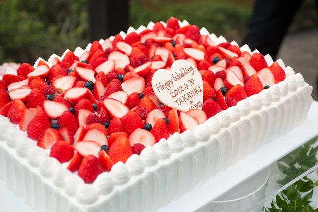 アレルギーがあってもみんなと同じケーキで祝えるウェディングケーキ／熊本市アレルギーケーキのことなら【あんしん】